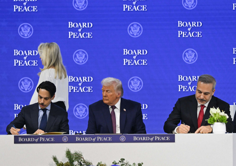 Gazze Barış Kurulu İçin İmzalar Atıldı - Resim : 1