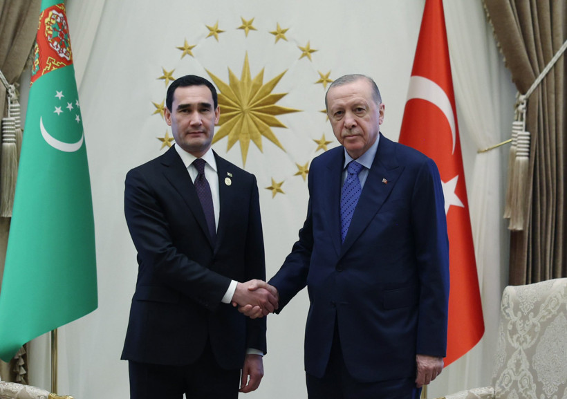 Ankara'da Tarihi Türk Dünyası Mesaisi: Cumhurbaşkanı Erdoğan'dan Liderlere Stratejik Mesajlar - Resim : 3