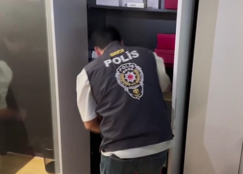 Faladdin ve Binnaz Abla’nın Sahibi Sertaç Taşdelen'e Tahliye Kararı - Resim : 2