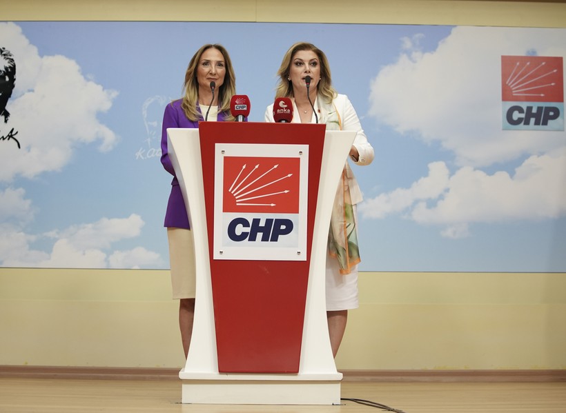 CHP Kadın Kolları Genel Başkanlığında Devir Teslim Töreni - Resim : 2
