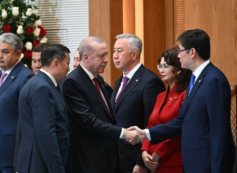 Masada Dev Anlaşmalar Var: Cumhurbaşkanı Erdoğan ve Tokayev Baş Başa Zirvede - Resim : 4