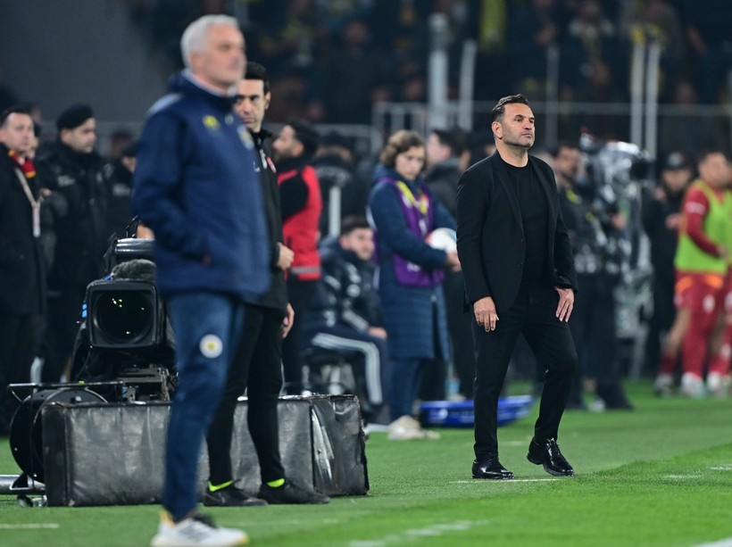 Mourinho'nun Okan Buruk'a Yaptığı Hareket Dünyayı Salladı: Aklını Kaybetti - Resim : 3