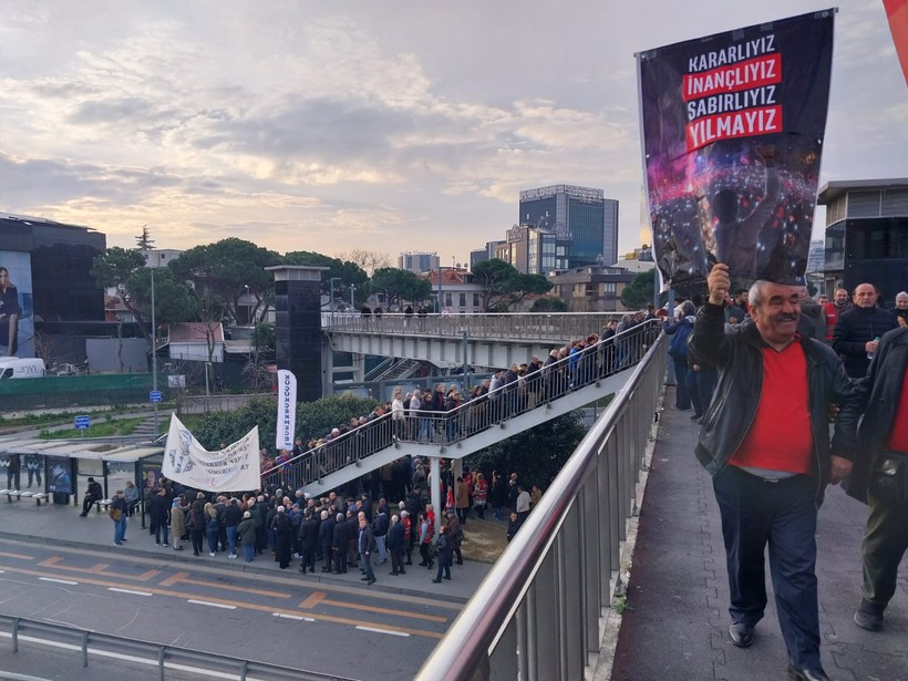 İBB Başkanı İmamoğlu İfade Verdi... Desteğe Gelenlere Polis Müdahalesi - Resim : 1