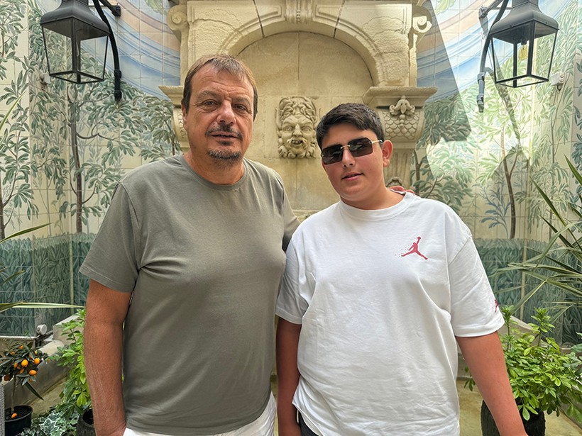 Ergin Ataman'dan Oğlu Sarp'a Büyük Kıyak: Pana'nın Teknik Kadrosuna Aldırdı - Resim : 1