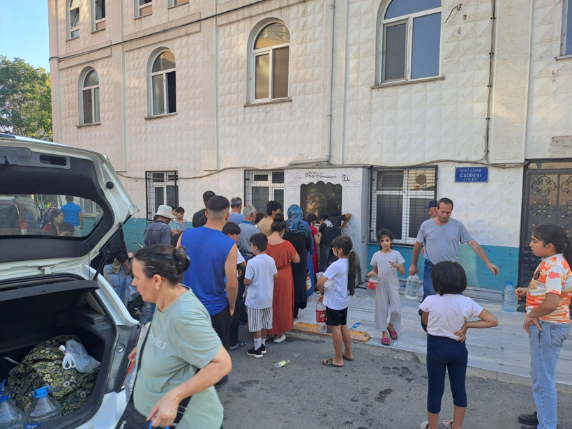 Tekirdağ'da 'Su' Çaresizliği! Bir Yanda Kaçış, Bir Yanda Kuyruk - Resim : 2