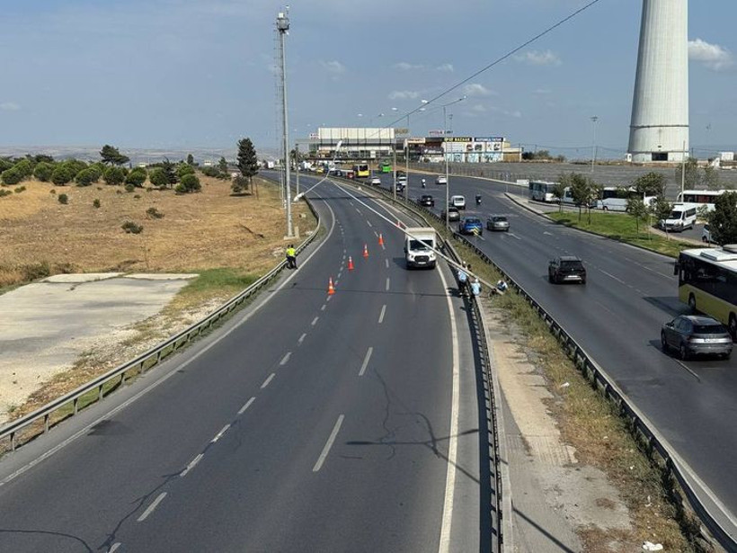 AKOM'dan Kritik Uyarı! Kuvvetli Fırtına Çok Fena Bastıracak, İstanbul'da Yer Yerinden Oynayacak - Resim : 2
