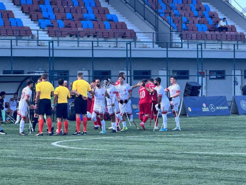 Ampute Futbol Milli Takımı, Polonya’ya 4-2 Yenildi - Resim : 1