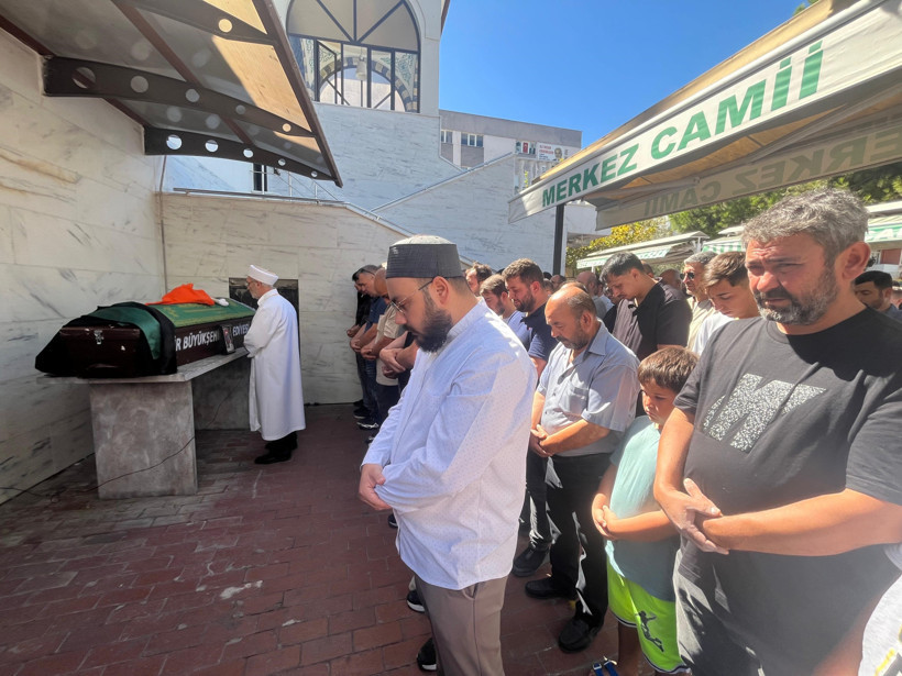 İzmir’de Ebrar’ı Ölüme Götüren Korkunç İhmaller Zinciri! Asansörden Düşen Koltuk Mezarı Oldu - Resim : 3