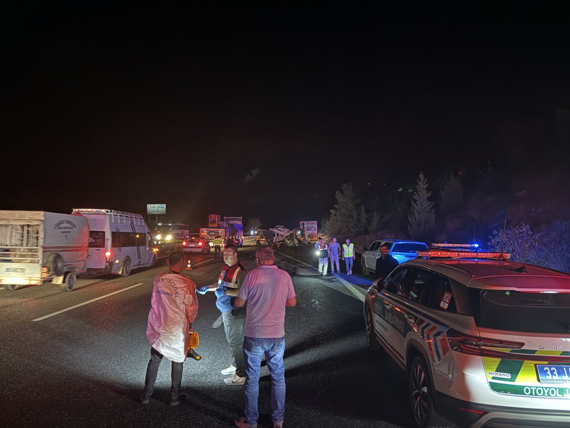 3 Kişi Hayatını Kaybetmiş, 16 Kişi Yaralanmıştı! Mersin’deki Faciada Minibüs Sürücüsü Tutuklandı - Resim : 2