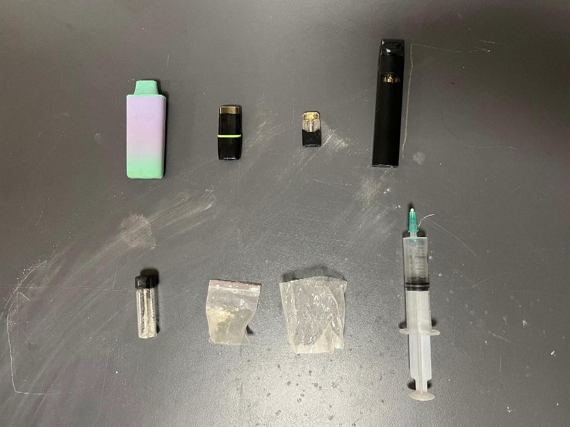 'Uyuşturucu' Soruşturmasında 12 Kişi Daha Tutuklandı - Resim : 1