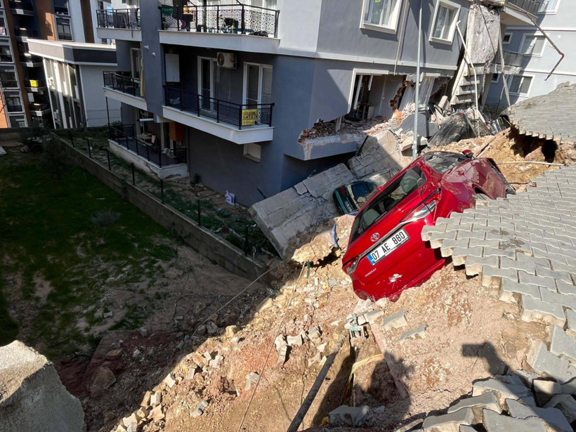 Felakete Ramak Kala! İzmir'de Korku Dolu Gece: 'Göktaşı Düştü Sandım' - Resim : 2