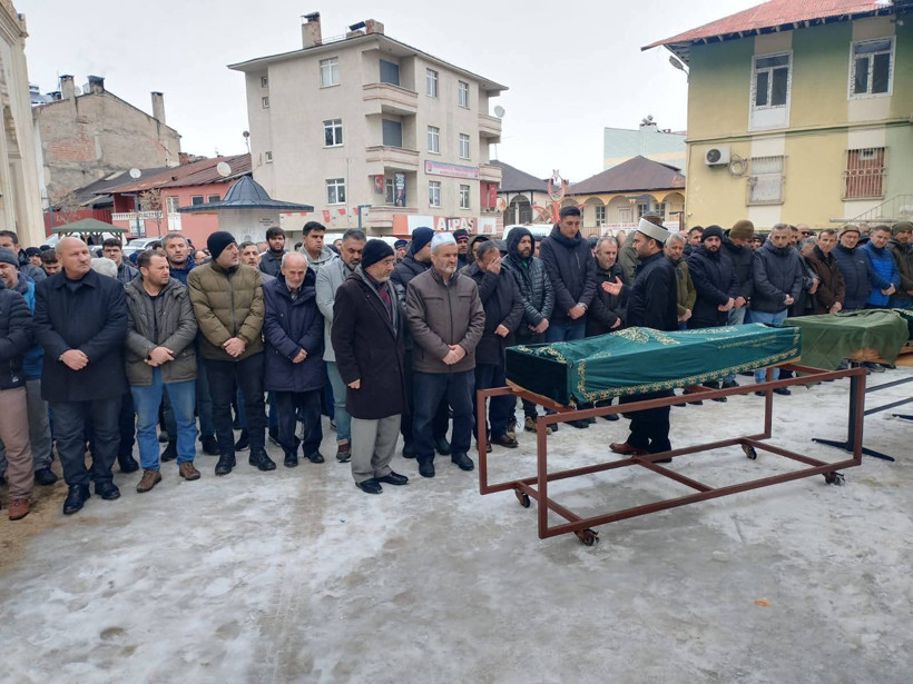 Giresun'da 50 Yıllık &Ccedil;ift, Aynı G&uuml;n Kalp Krizinden Hayatını Kaybetti - Resim : 1