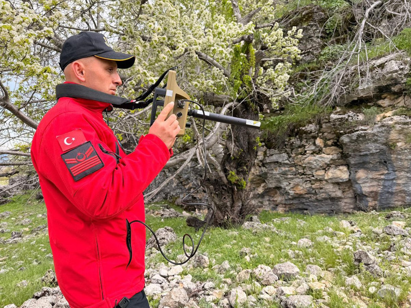 Gülistan Doku'nun Cansız Bedeni İçin Kırmızı Alarm: Özel Ekipler Mağaralarda, Kadavra Köpekleri Sahada - Resim: 3