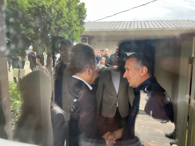Özgür Özel Bursa’da: Tutuklu Bozbey ile Görüştü - Resim : 2