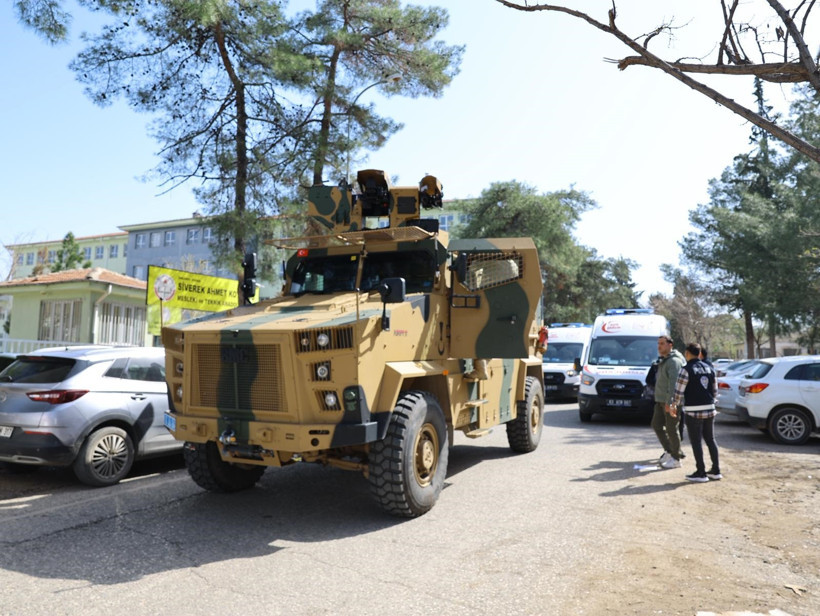 Şanlıurfa'da Liseye Kanlı Baskın: Av Tüfeğiyle Girdi, Rastgele Ateş Açtı! Yaralılar Var - Resim : 5