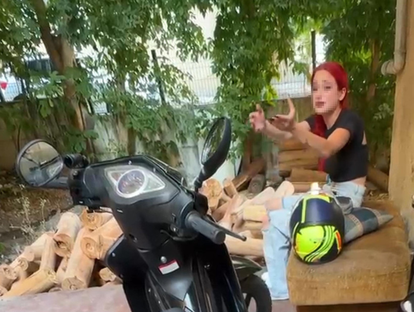 Yaya Geçidinde Yayaya Çarptı! Ehliyetsiz Sürücünün Sözü Pes Dedirtti: 'Ders Versinler' - Resim : 2