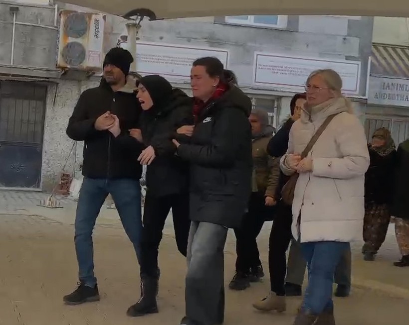 Kızını Boğarak Öldürmüştü: Cinayetin Ardından Eski Eşine Attığı Mesaj Kan Dondurdu - Resim : 4