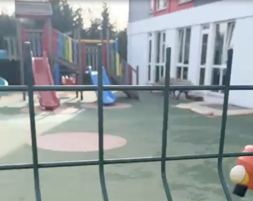 Okulda Demir Çit Faciası! Küçük Kuzey'in Çenesi Koptu - Resim : 1