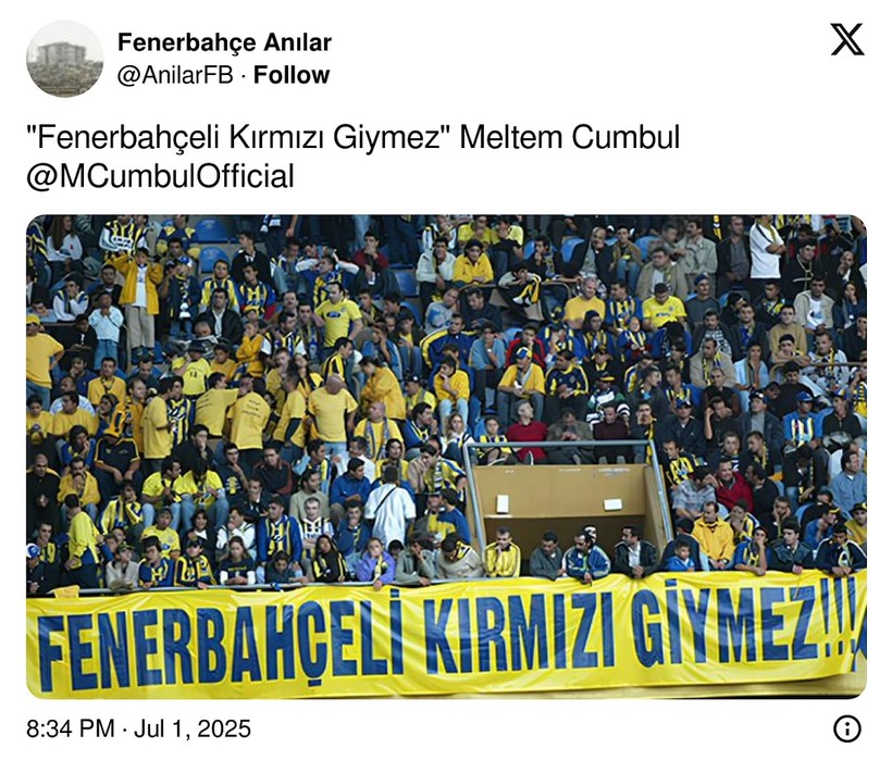 Meltem Cumbul'un Giydiği Kıyafet Fenerbahçe Taraftarlarını İkiye Böldü: Kimi Destekledi, Kimi Tepki Gösterdi - Resim : 4