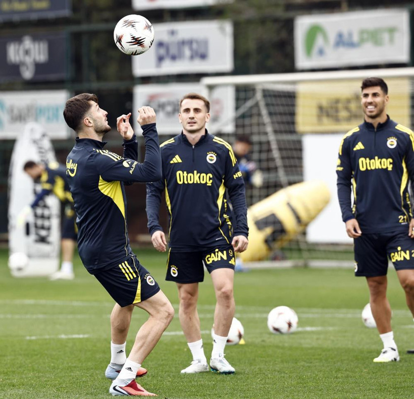 Fenerbahçe'de 'UEFA' Antrenmanı Başladı - Resim : 1