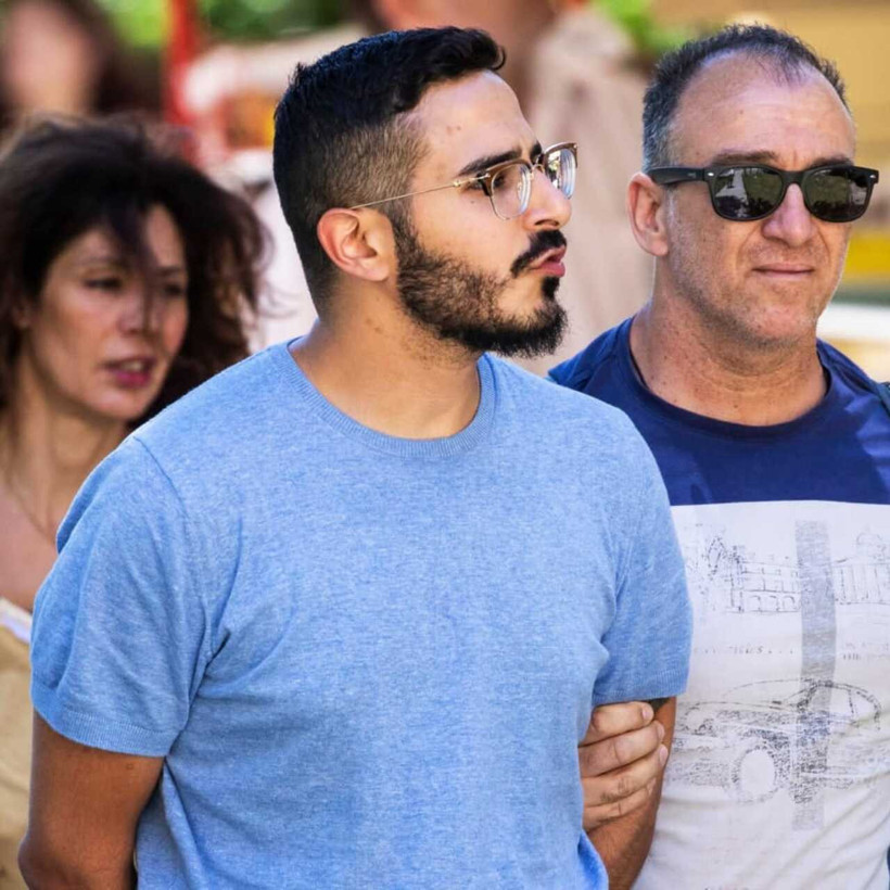 Interpol Tarafından Aranıyordu: 'Tinder Avcısı' Havaalanında Yakalandı - Resim : 1