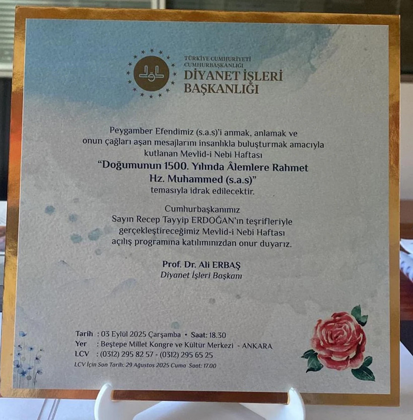 Yine İtibardan Tasarruf Yapılmadı... Diyanet'ten Altın Varaklı Davetiye - Resim : 2