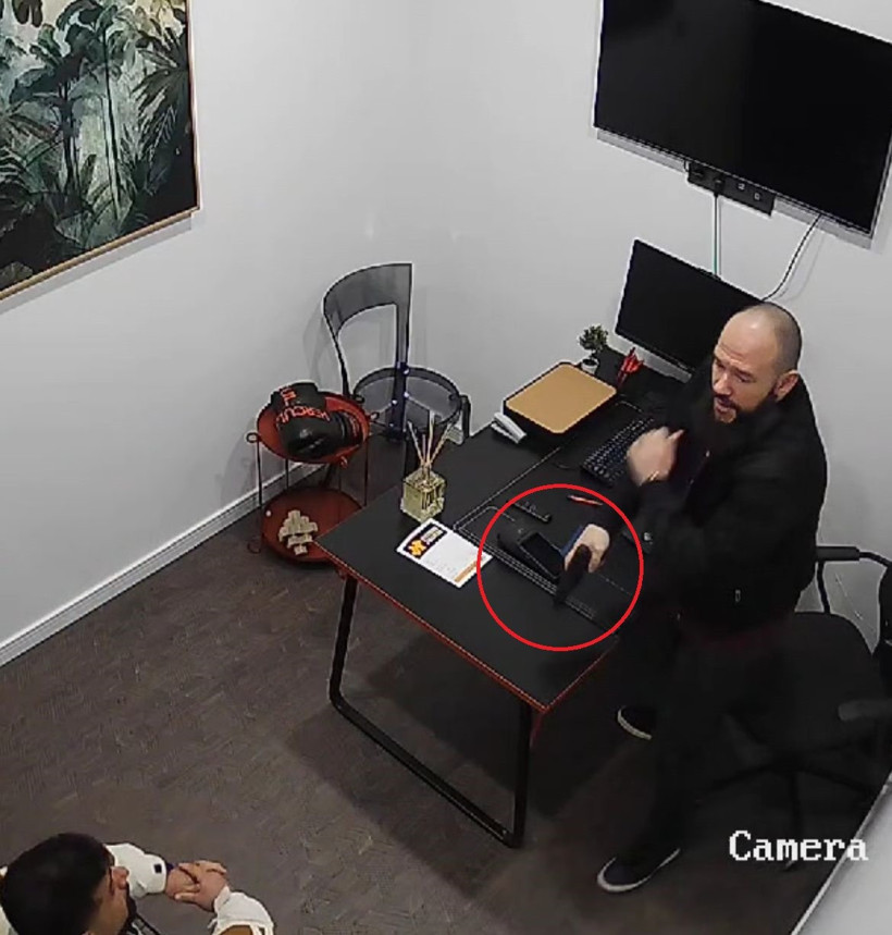 Milli Sporcuya Pusu Kurup Saldırdılar! Dakikalarca Darp Edildi, Silah Çekildi... Suç Makinası Serbest Bırakıldı - Resim : 2