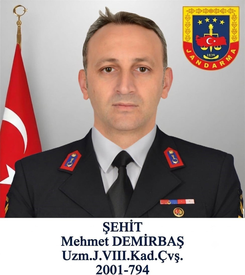 Bakan Çiftçi Acı Haberi Duyurdu: Eskişehir'de Uzman Jandarma Çavuş Mehmet Demirbaş Şehit Oldu - Resim : 1