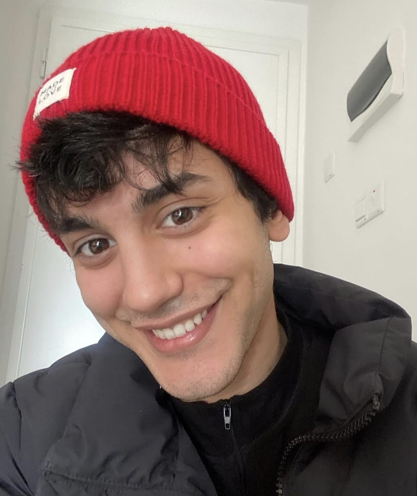 Ünlü Oyuncu İbrahim Yıldız Devrilen Ağacın Altında Kaldı, Durumu Ağır… Hastanede Ölüm Kalım Savaşı Veriyor - Resim : 2