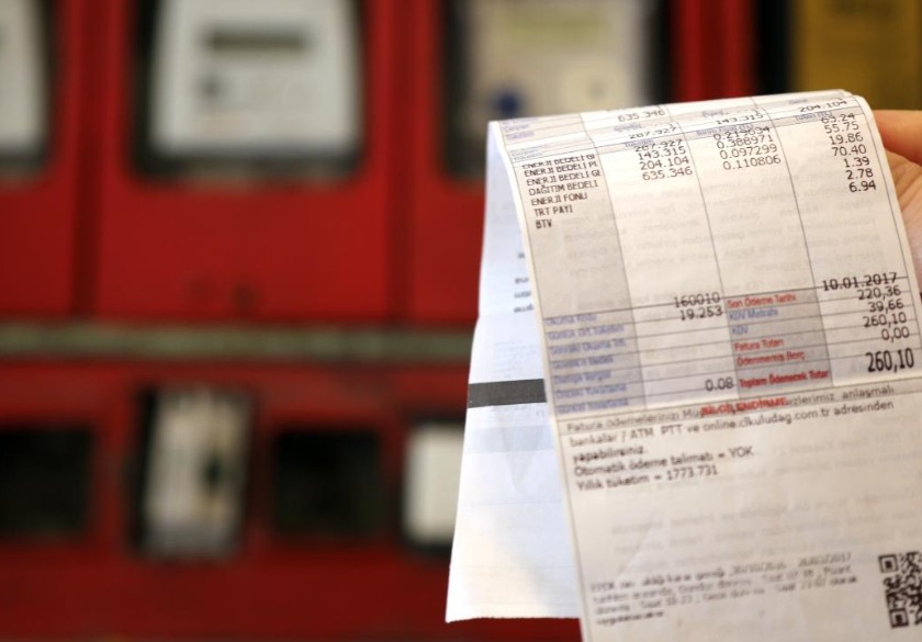 Seçim öncesi mesai başladı: Elektrik ve doğalgazda indirim var mı?