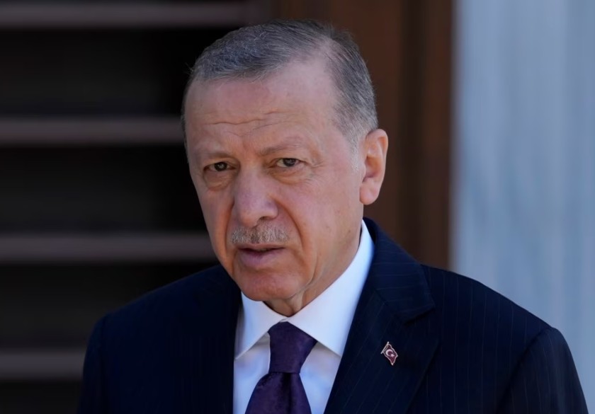 Erdoğan doğduğu Beyoğlu ve yaşadığı Üsküdar'da kaybetti