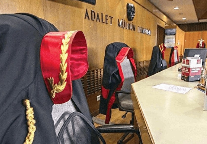 Sevmedikleri her kararda FETÖ izi arıyorlar ama... FETÖ'den atıldıktan sonra, MHP'liyle evlenerek mesleğe dönen hakim kim?
