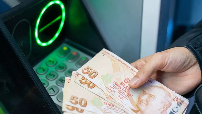 ATM’lerde Banknot Krizi! Artık İstediğinizi Değil ‘Ödeyebildiğini’ Veriyor: Nakit Çekim Limiti Yükselse de...