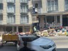 İstanbul'da 'Çöp Ev' Kabusu! Böcekler Apartmanı İstila Etti