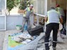 İki Ayrı Ev, 8 Kamyon Çöp!