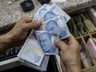 Bankada Parası Olanlara Kötü Haber! Mevduat Hesaplarındaki Stopaj Oranları Değişti...