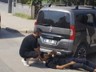 Bursa İnegöl'de Kamyonetle Çarpışan Motosiklet Sürücüsü Yaralandı