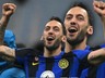 Fenerbahçe'ye Hakan Çalhanoğlu Transferinde Şok! Dev Talip Çıktı