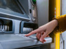 MASAK ve BDDK’dan Flaş Karar! ATM’lerde O İşlemlere Sınırlama Geliyor! Artık Şubeye Gitmek Zorunlu Olacak